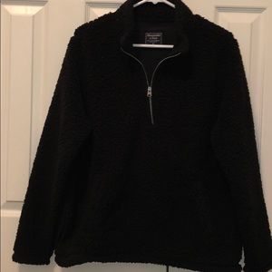 Abercrombie fuzzy black pull over
